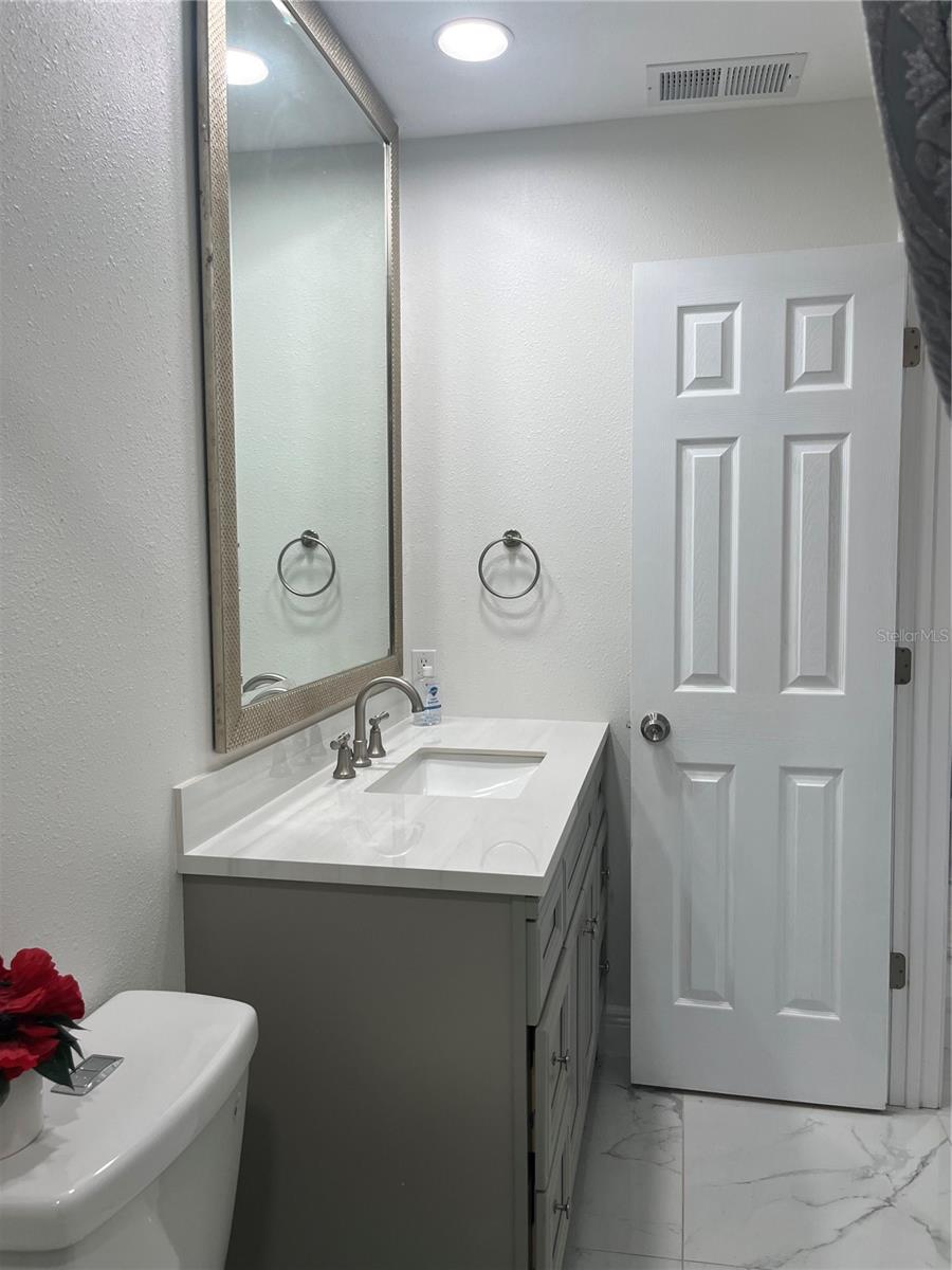 Image 30 of 33 For 121 White Birch Drive