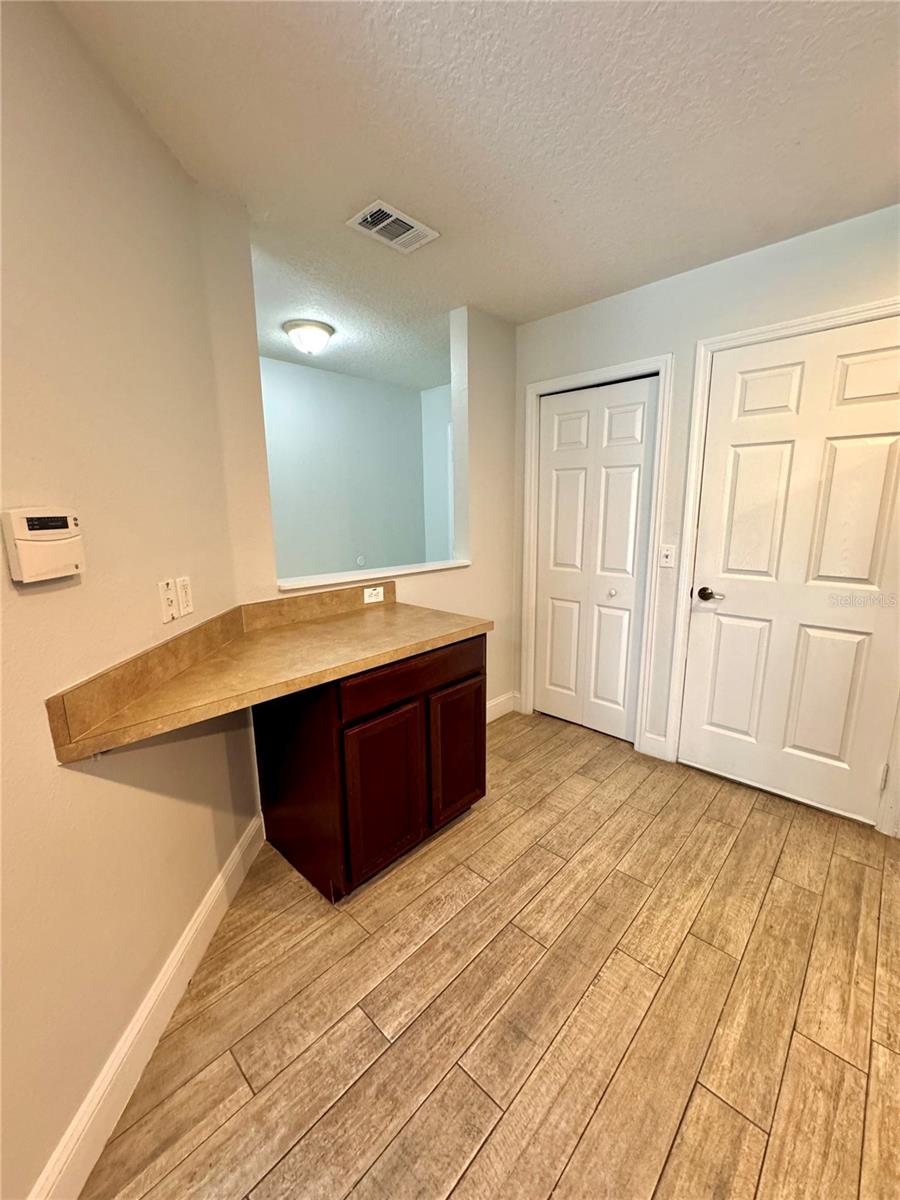 Image 10 of 30 For 13418 Tea Rose Way 103