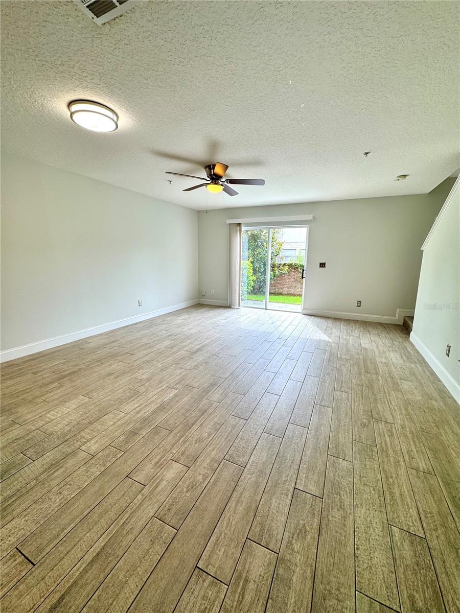 Image 2 of 30 For 13418 Tea Rose Way 103