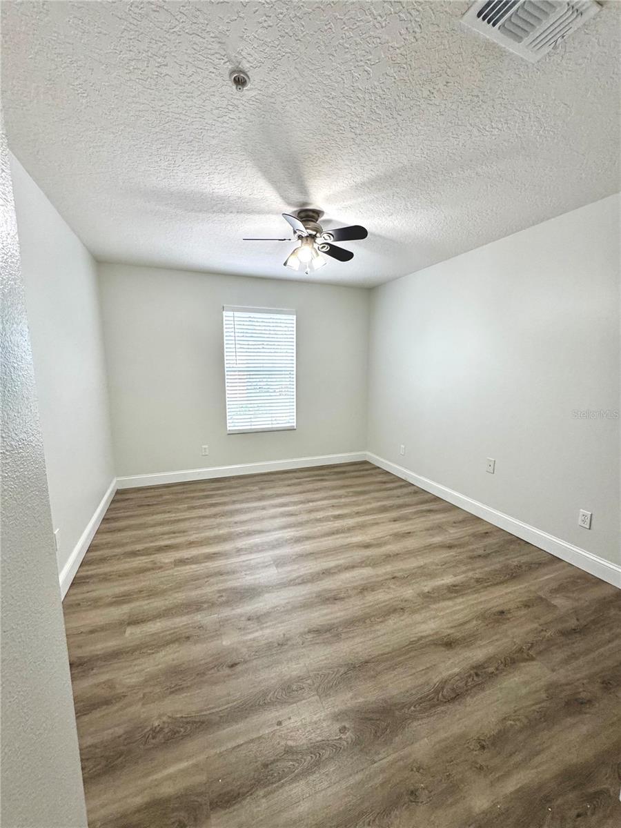 Image 20 of 30 For 13418 Tea Rose Way 103