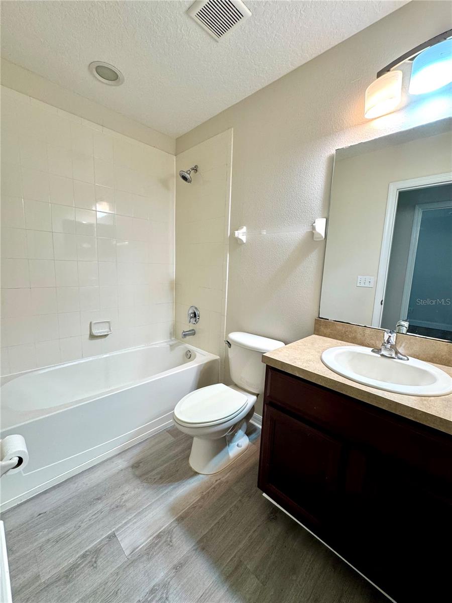 Image 21 of 30 For 13418 Tea Rose Way 103