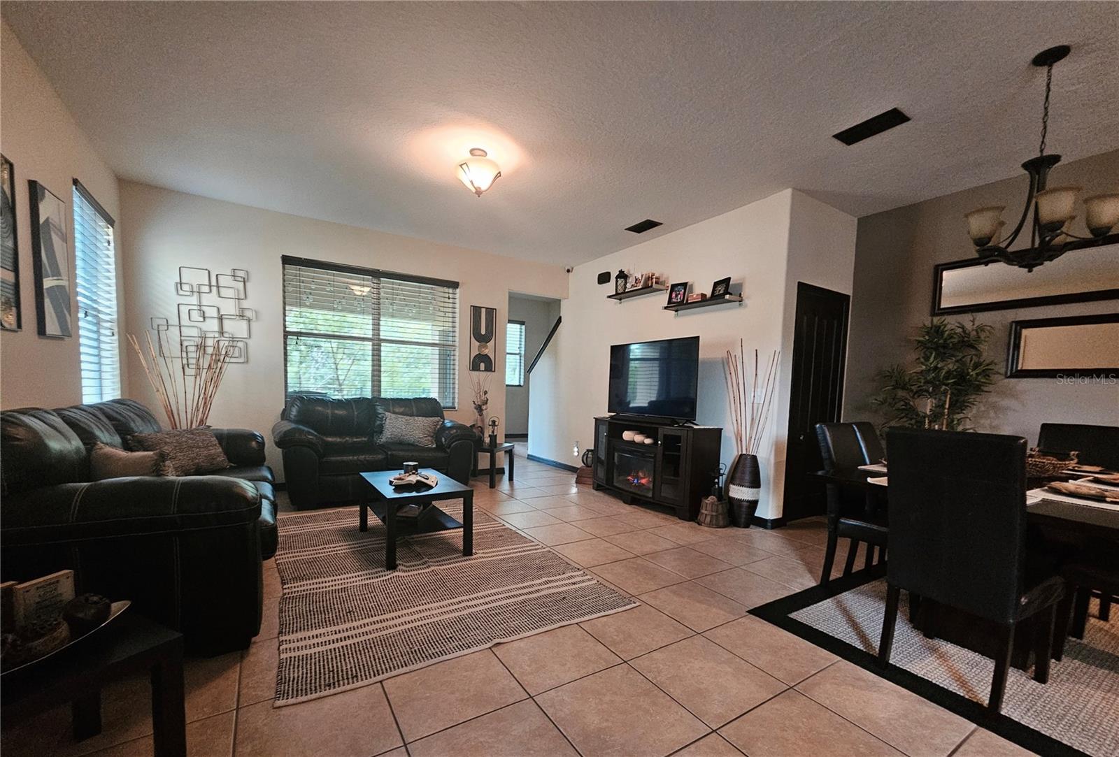 Image 18 of 28 For 3162 Rodrick Circle