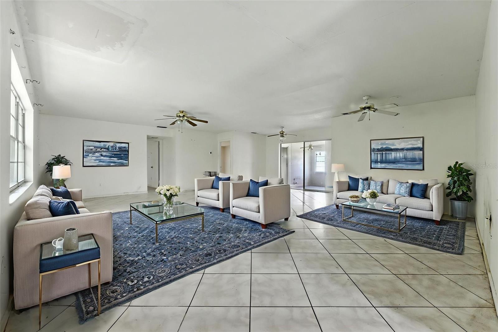Image 4 of 26 For 3252 Golfview Road