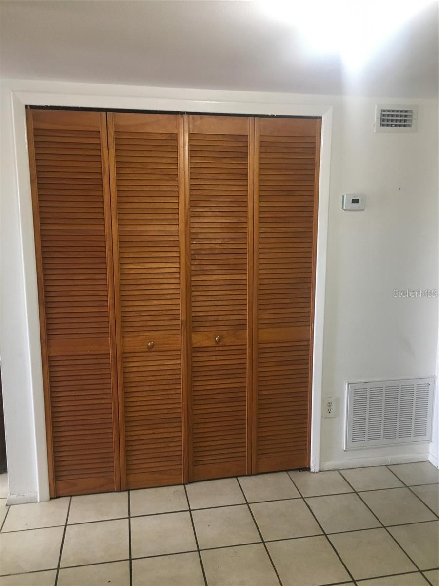 Image 5 of 17 For 4424 Castlepalm Road Ge