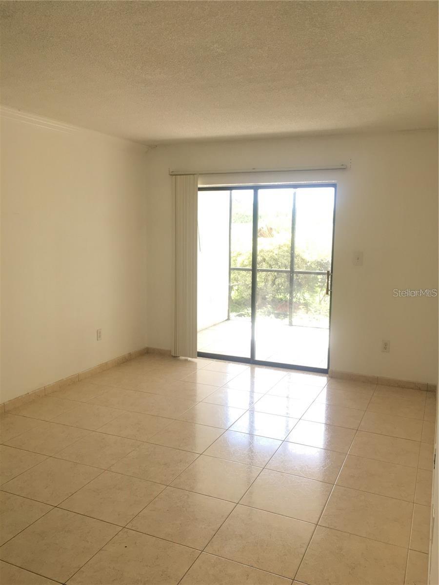 Image 8 of 17 For 4424 Castlepalm Road Ge