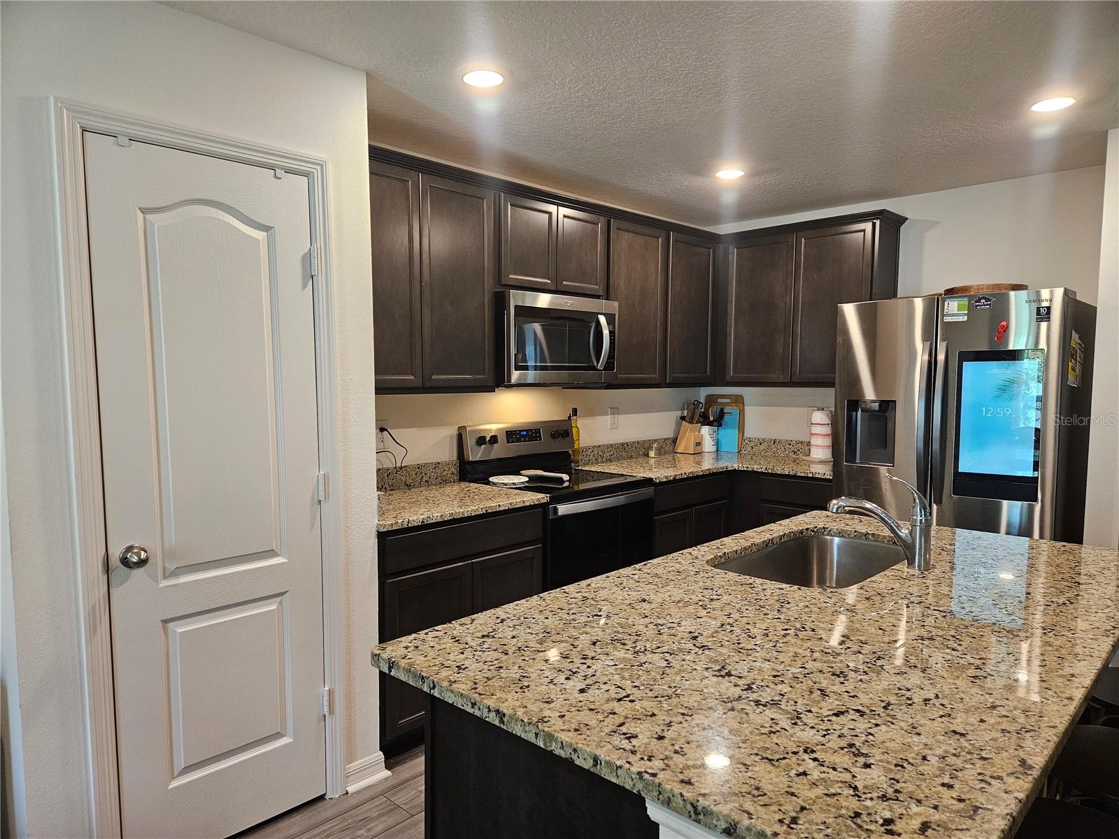 Image 4 of 12 For 2309 Rio Grande Forest Lane