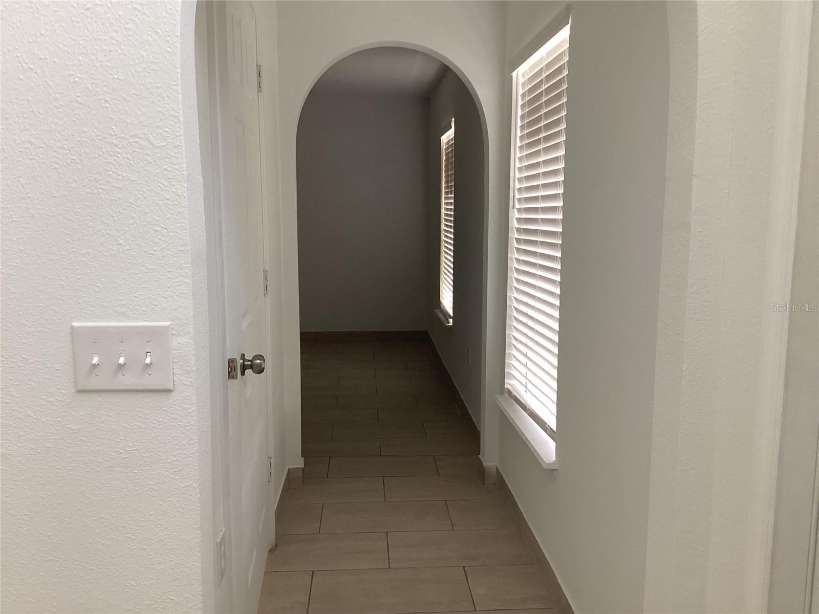 Image 15 of 50 For 974 Derbyshire Drive