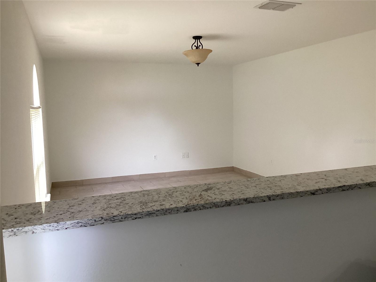 Image 7 of 50 For 974 Derbyshire Drive