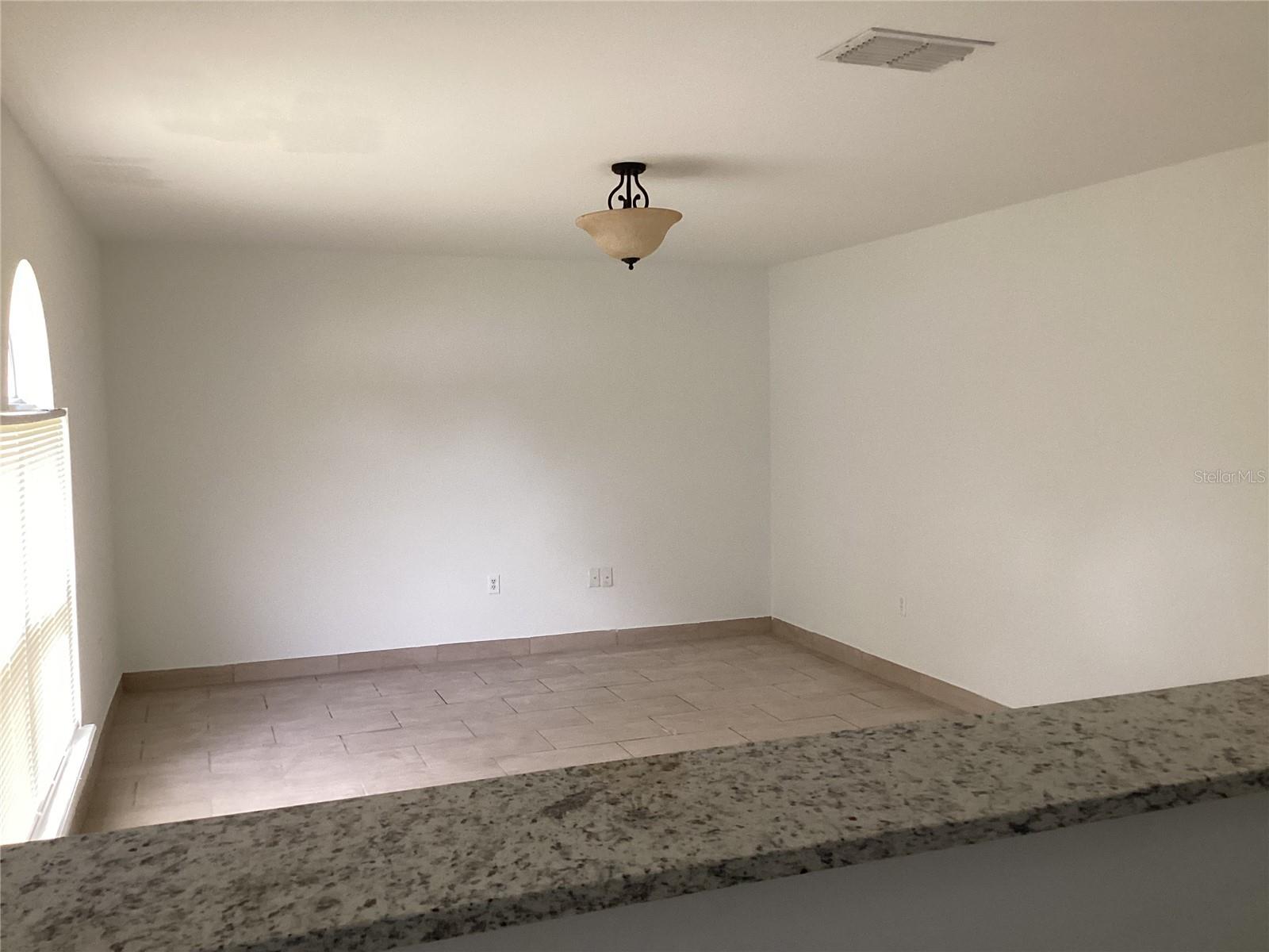 Image 8 of 50 For 974 Derbyshire Drive