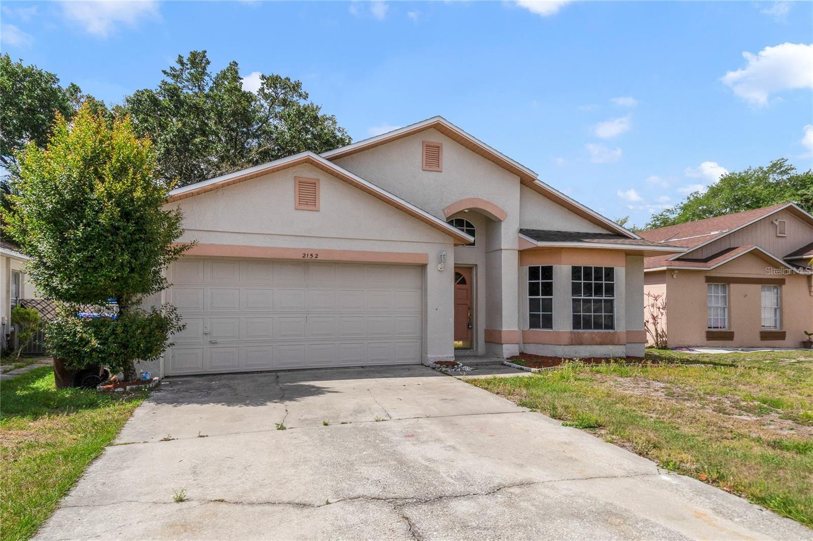 Image 2 of 20 For 2152 Rj Circle