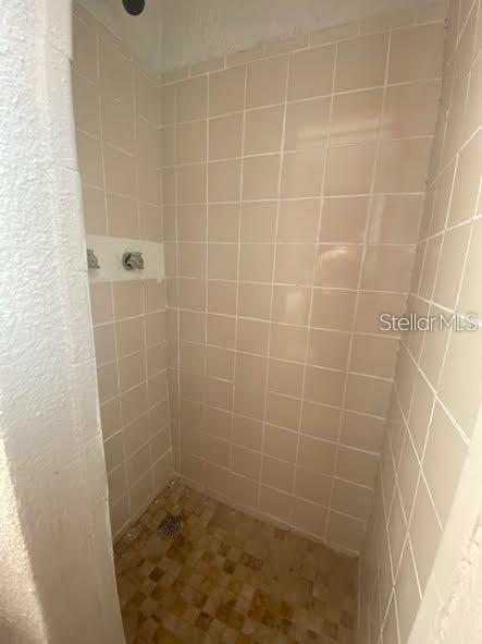 Image 19 of 31 For 907 Columbia Street