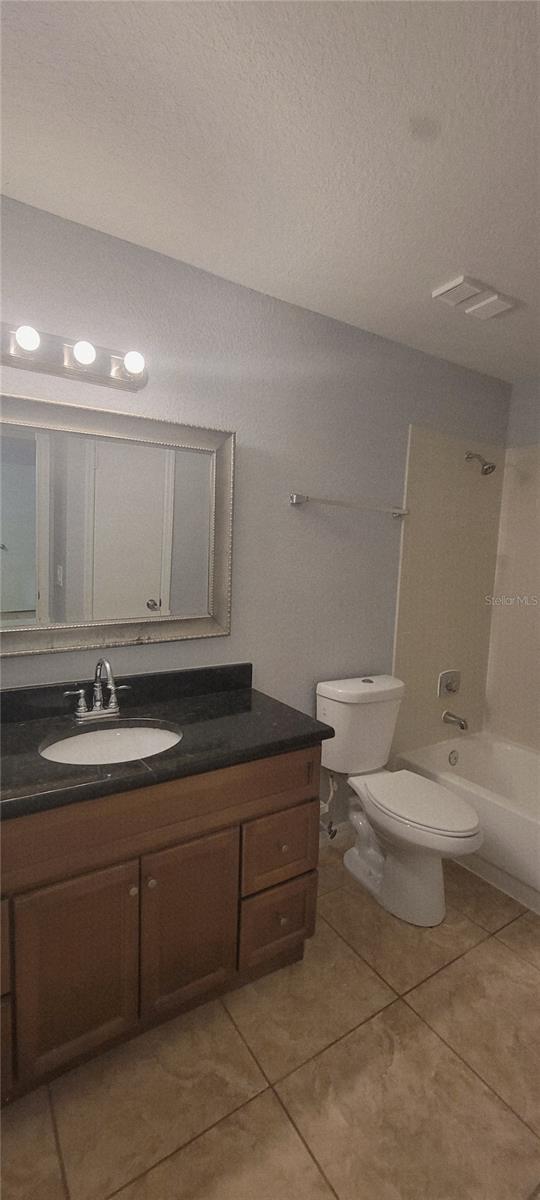 Image 22 of 29 For 1023 Hiawassee Road 4017