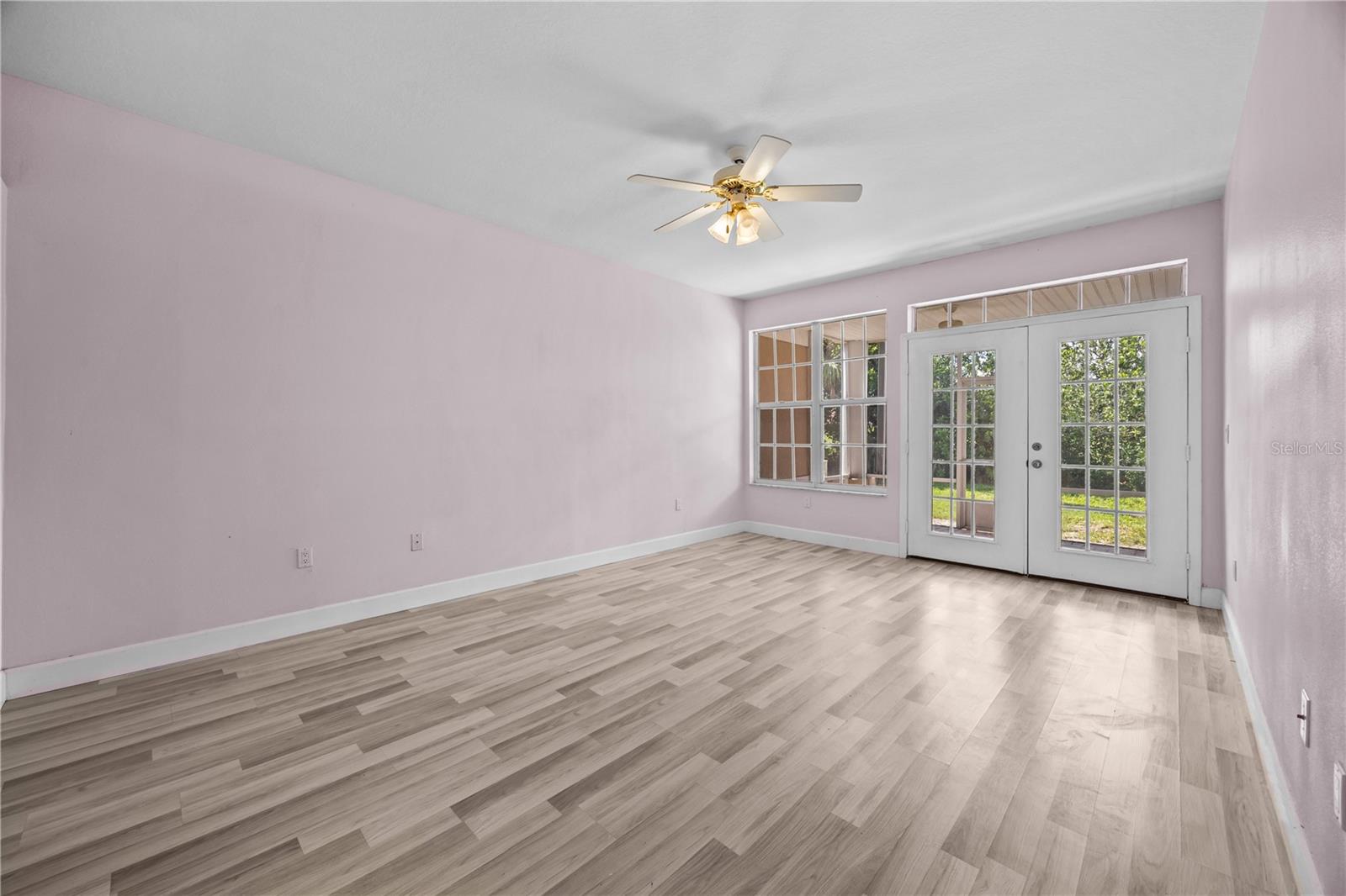 Image 6 of 35 For 1760 Saint Tropez Court