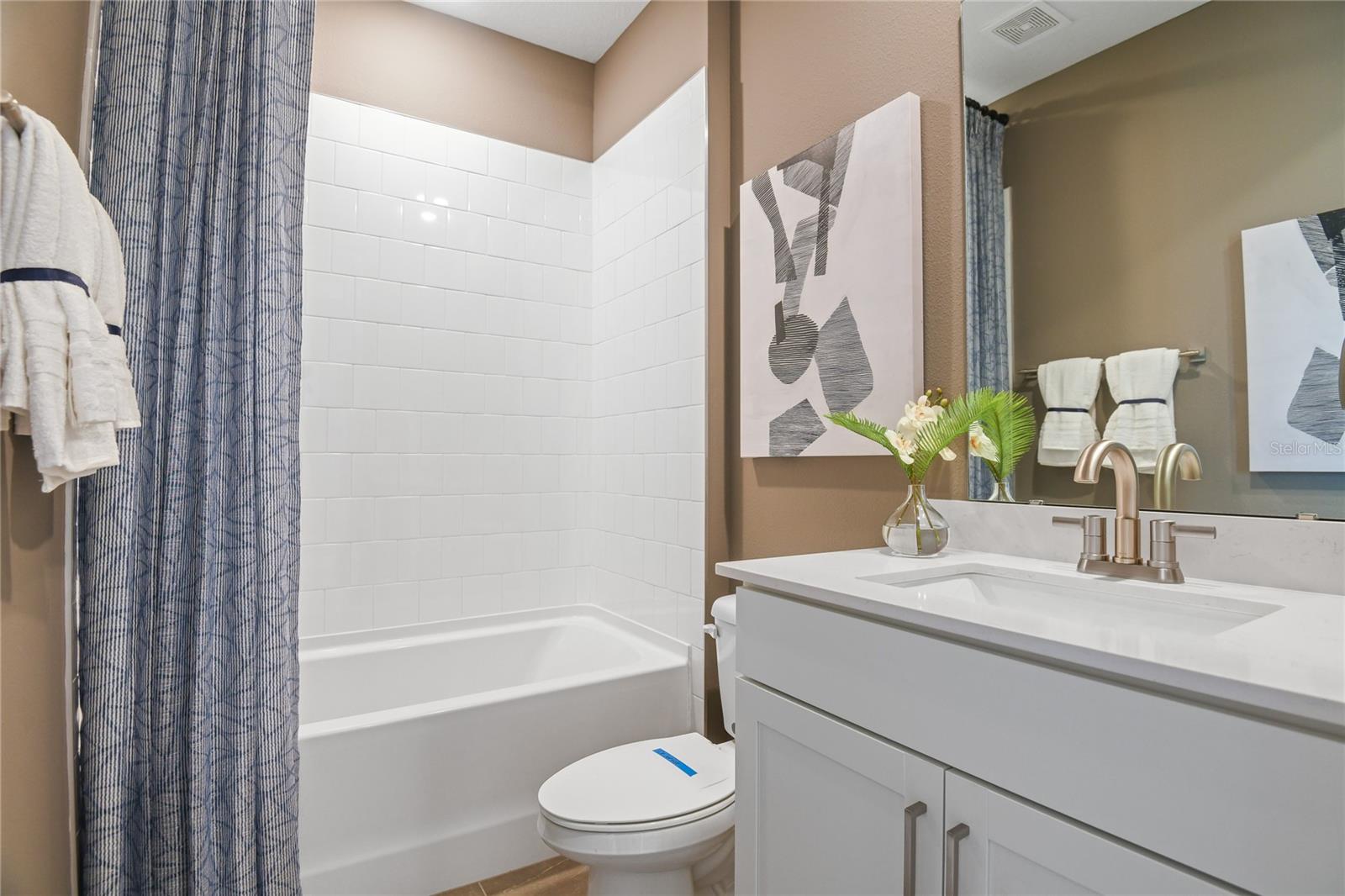 Image 5 of 26 For 222 Thornberry Way