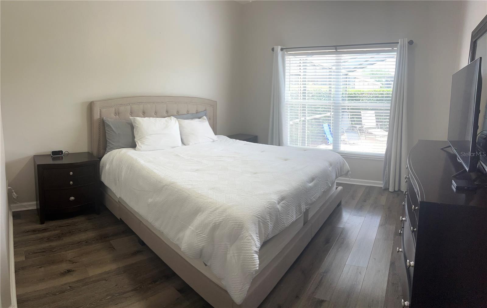 Image 19 of 65 For 8121 Fan Palm Way