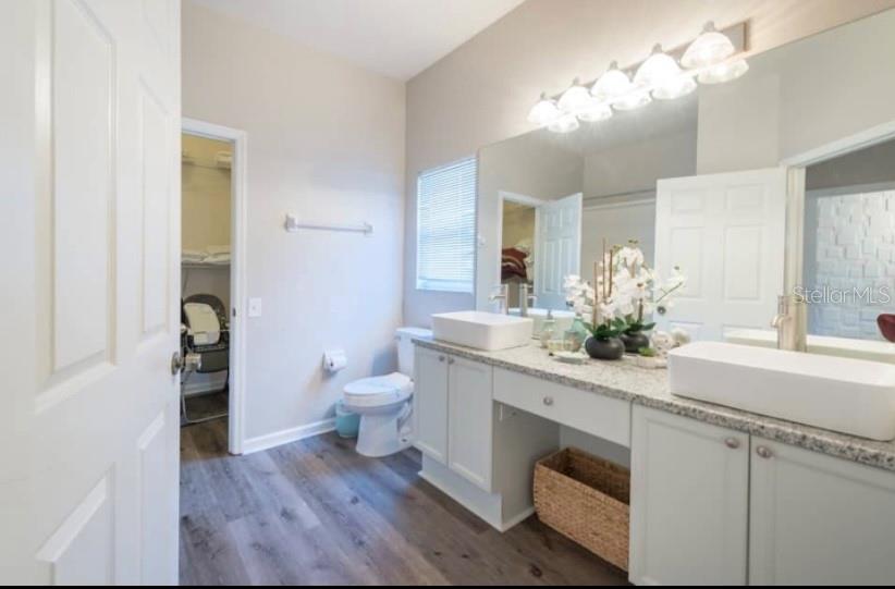Image 22 of 65 For 8121 Fan Palm Way