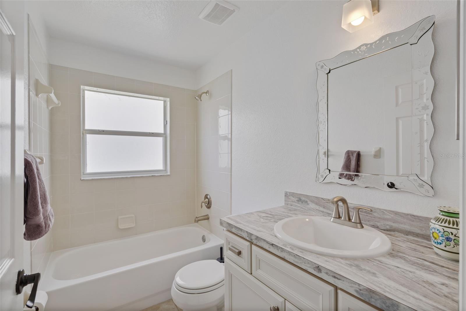 Image 20 of 38 For 307 Balmoral Court