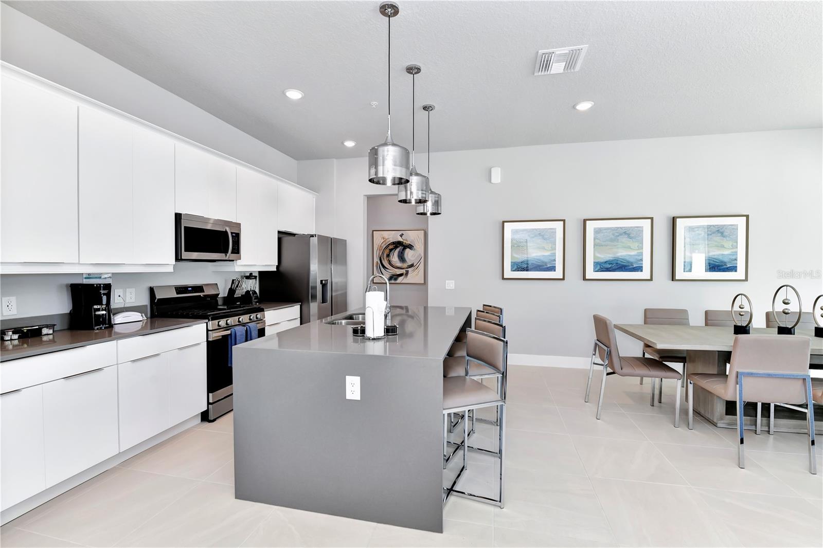Image 13 of 68 For 7770 Sandy Ridge Drive 142