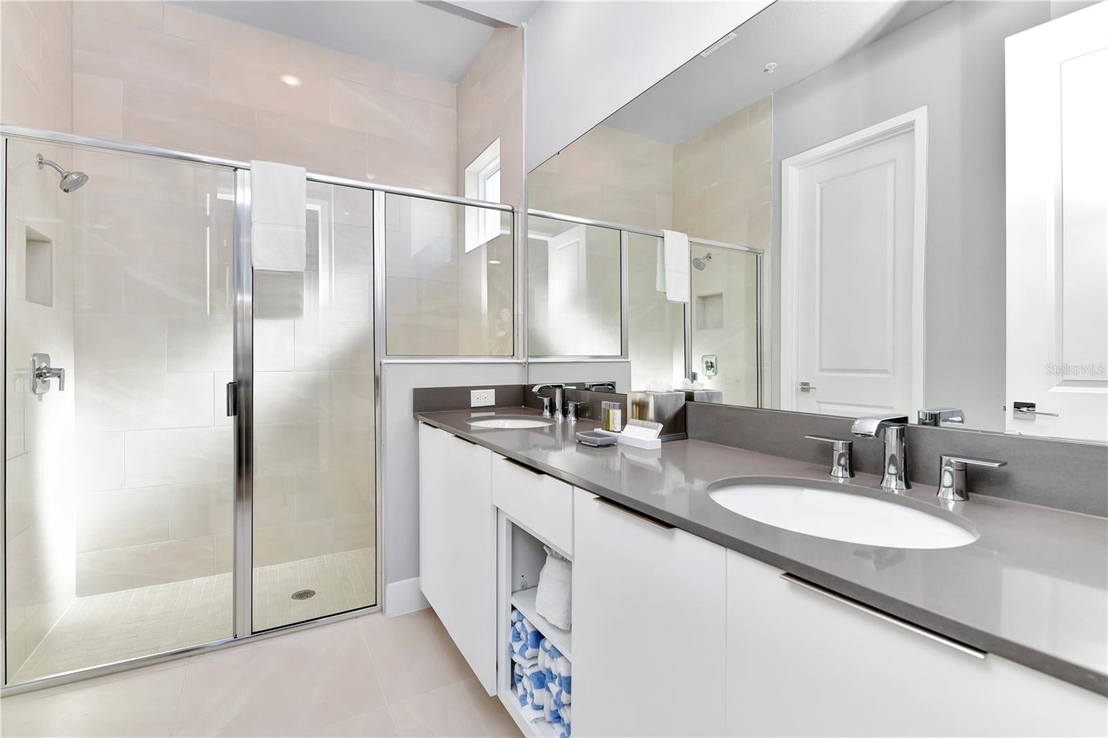 Image 30 of 68 For 7770 Sandy Ridge Drive 142