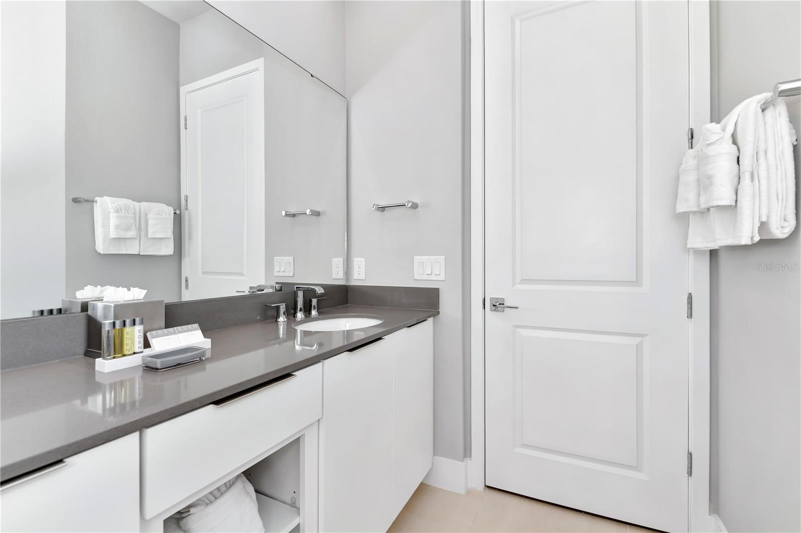 Image 32 of 68 For 7770 Sandy Ridge Drive 142