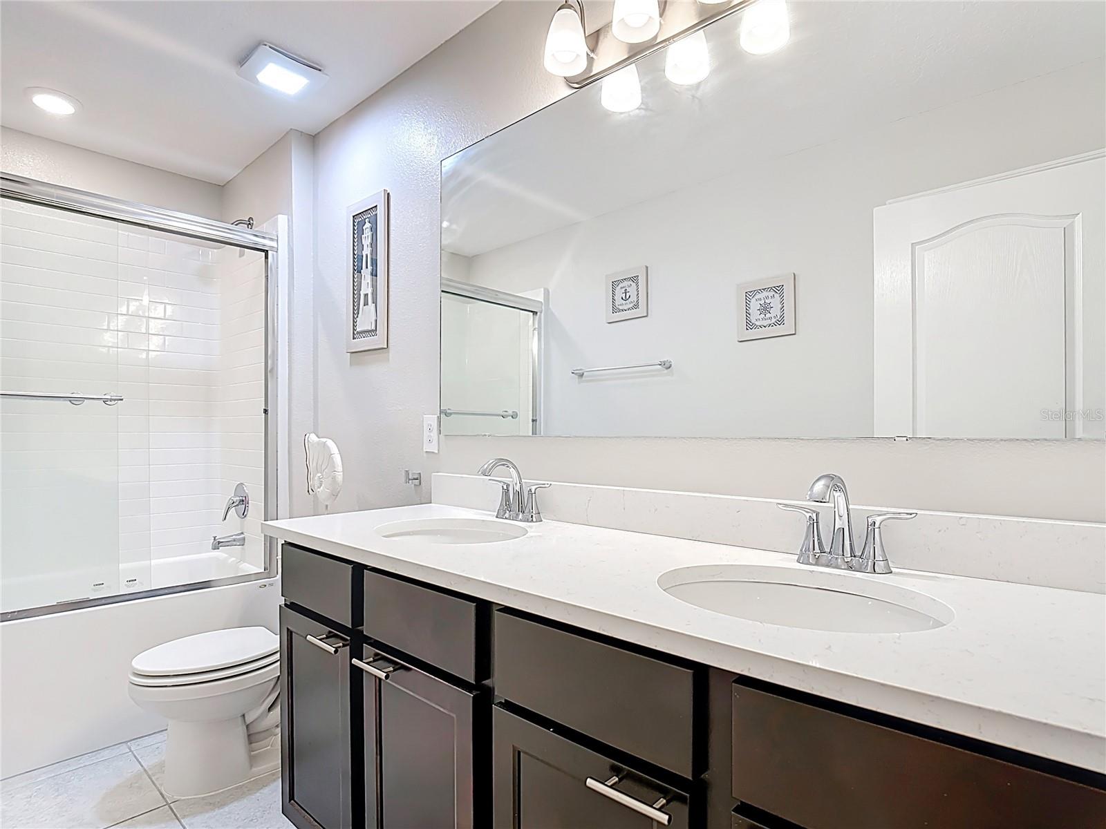 Image 27 of 52 For 4850 Coral Castle Drive