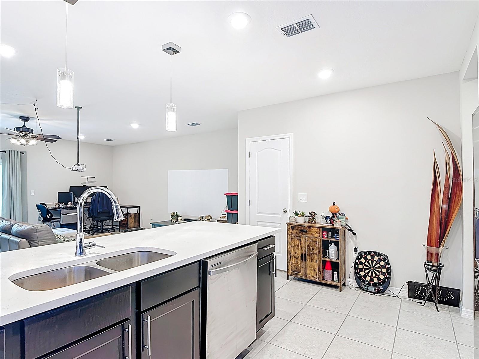 Image 8 of 52 For 4850 Coral Castle Drive
