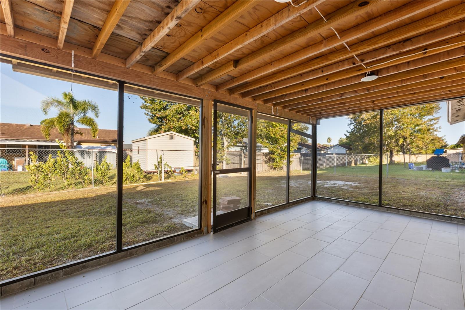 Image 23 of 31 For 262 Citrus Dr