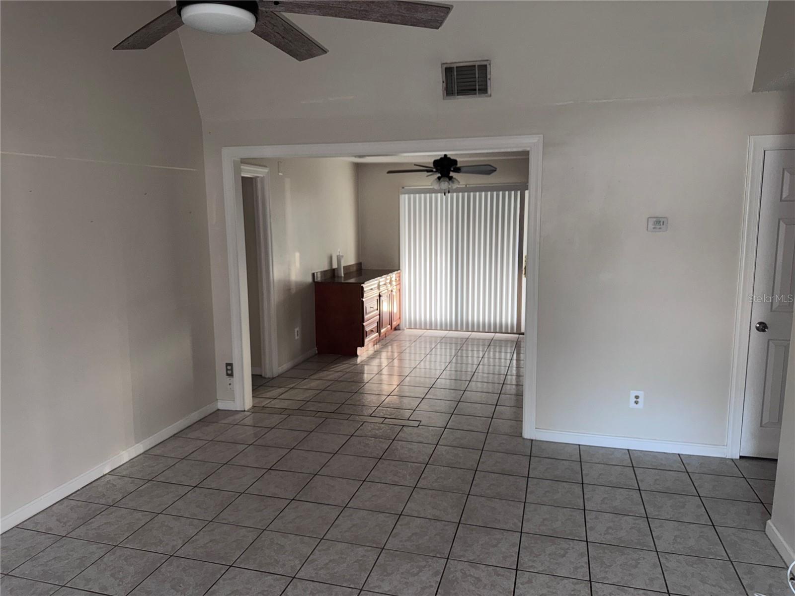 Image 4 of 15 For 262 Citrus Dr