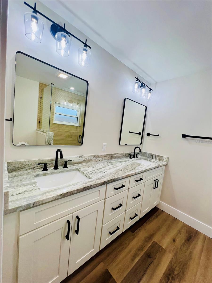 Image 22 of 28 For 801 Leeward Way