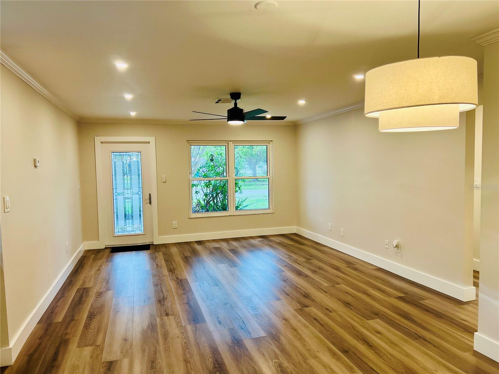 Image 9 of 28 For 801 Leeward Way