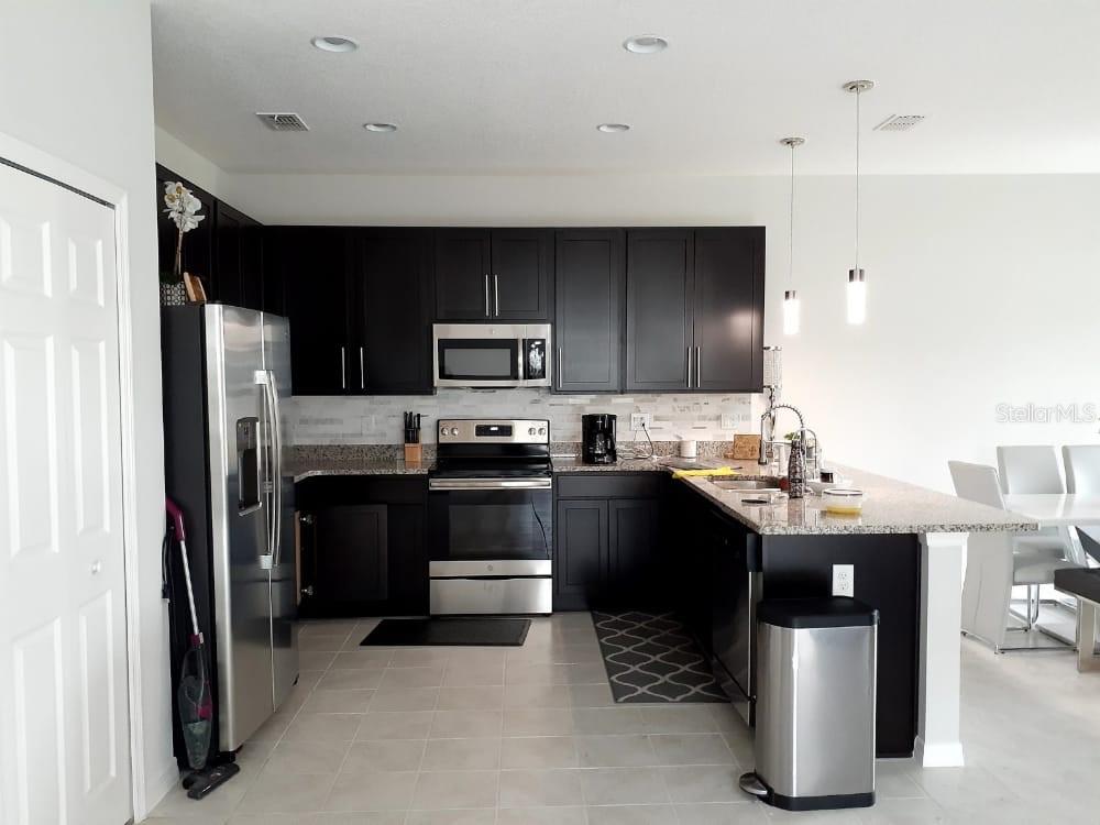 Image 4 of 10 For 1854 Shumard Avenue