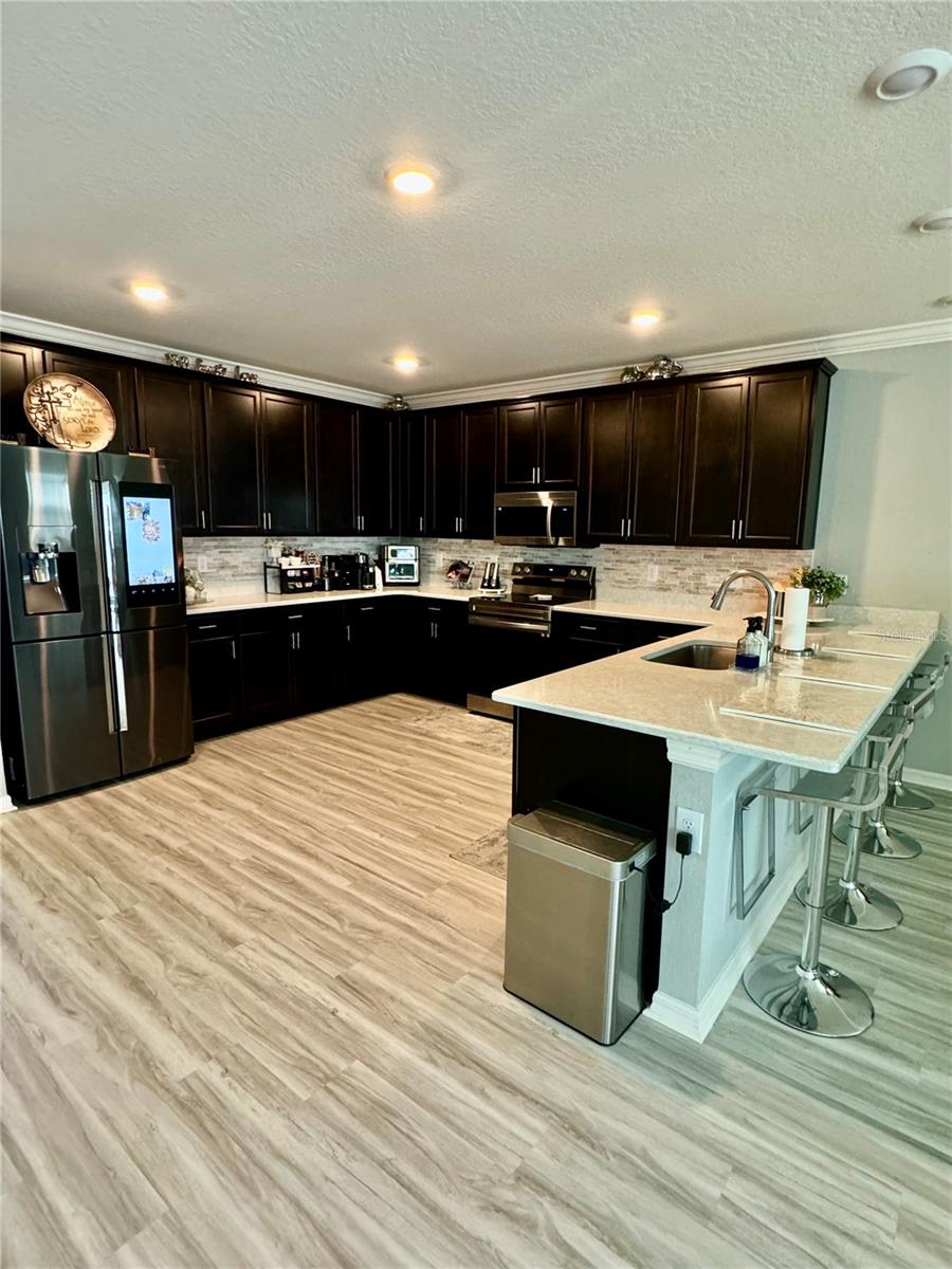 Image 12 of 41 For 1016 Cascade Drive