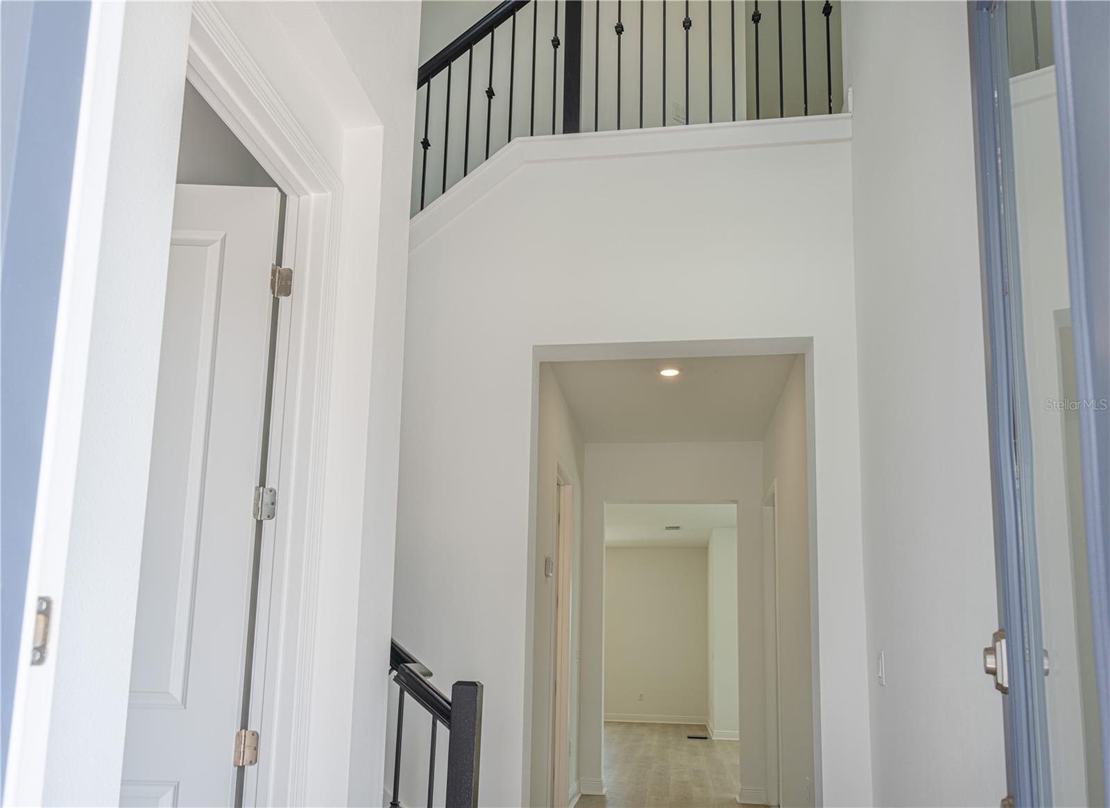 Image 10 of 21 For 15600 Vetta Drive