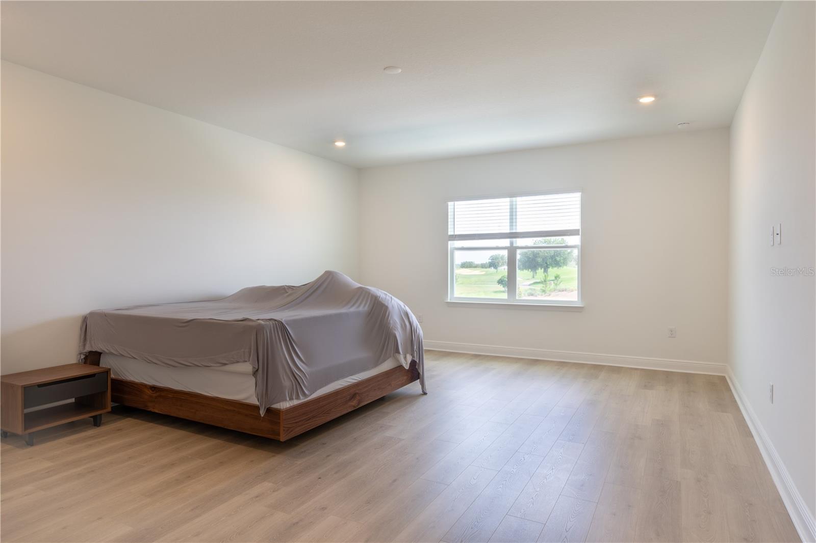 Image 15 of 21 For 15600 Vetta Drive