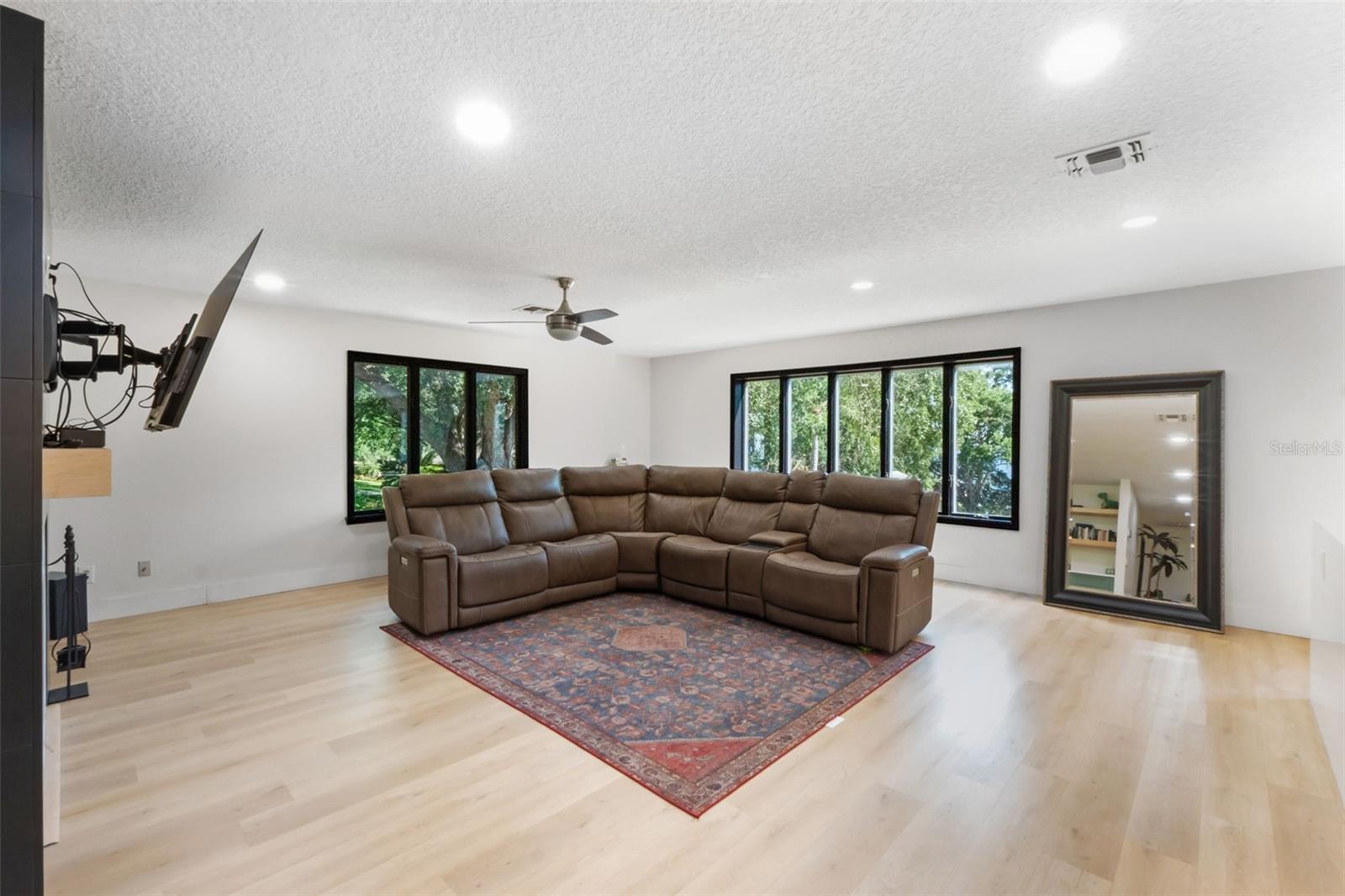 Image 9 of 54 For 11951 Elbert Street