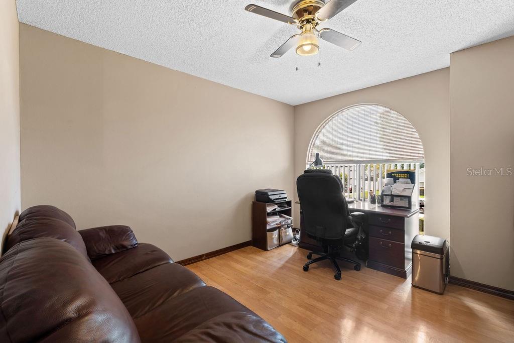 Image 39 of 59 For 7846 Snowberry Circle