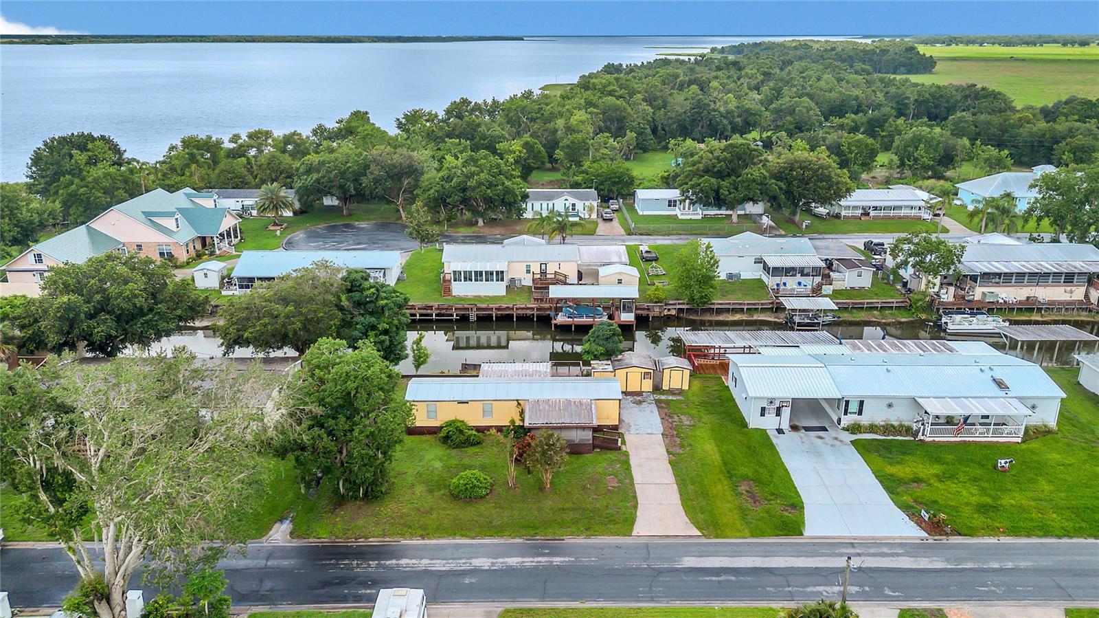 Image 15 of 24 For 434 Spoonbill Court
