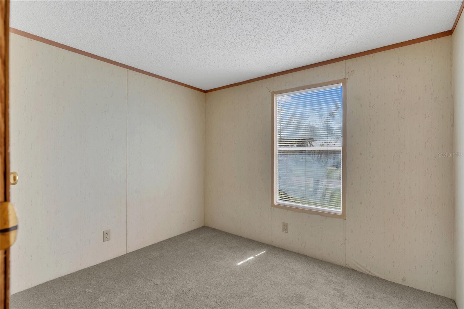 Image 8 of 24 For 434 Spoonbill Court