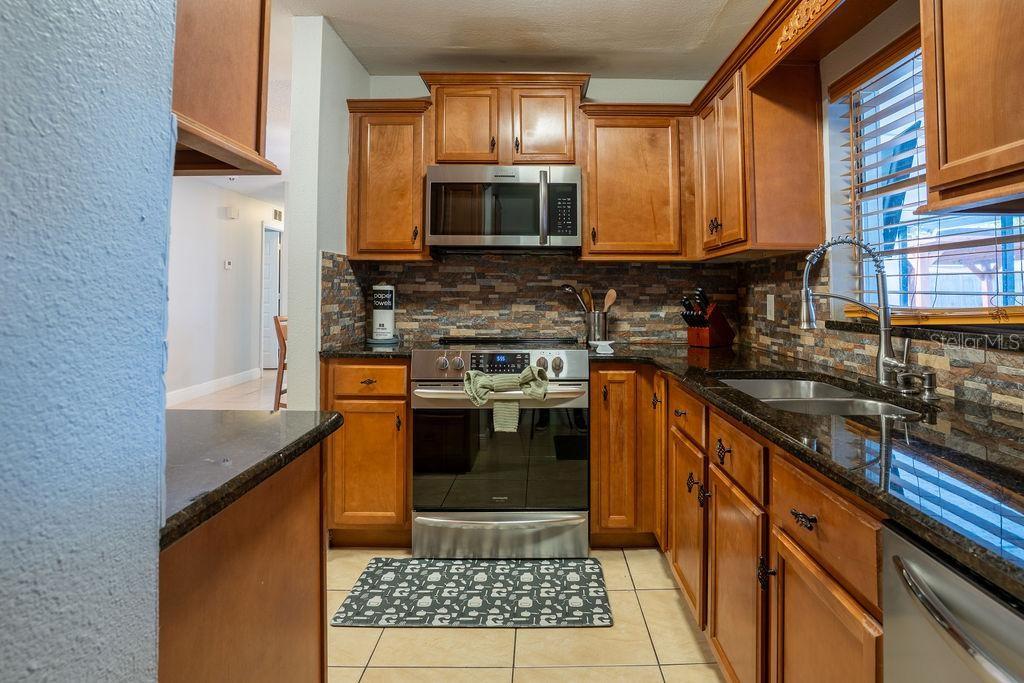 Image 12 of 32 For 1375 Springfield Street