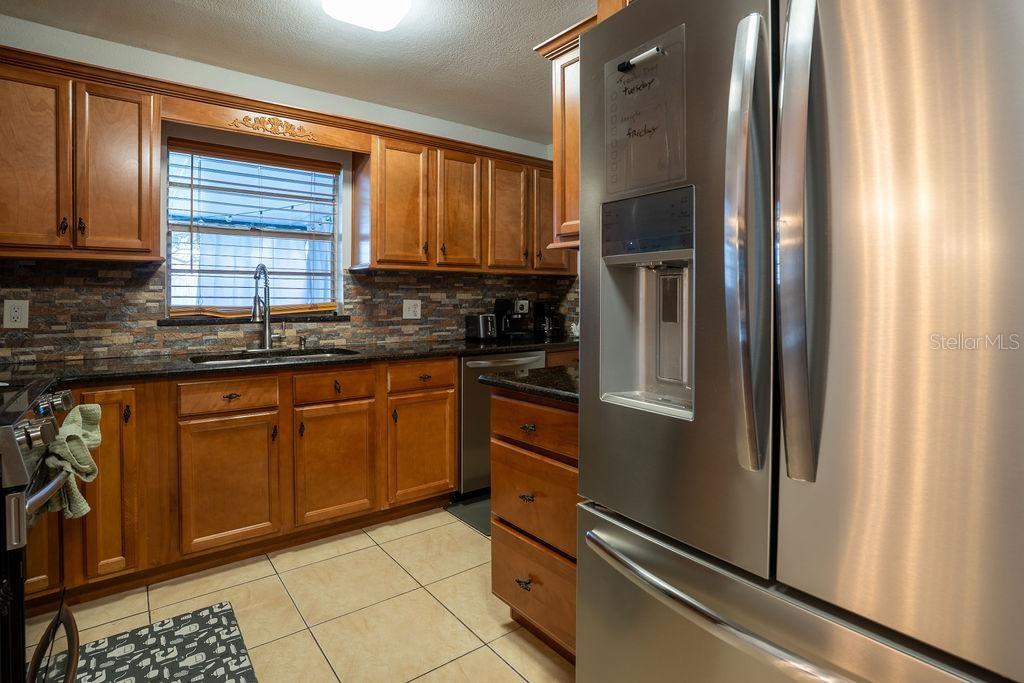 Image 15 of 32 For 1375 Springfield Street