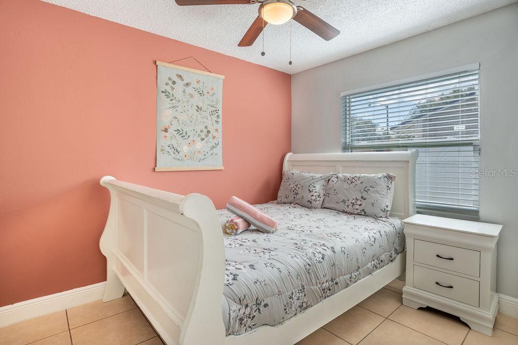 Image 20 of 32 For 1375 Springfield Street