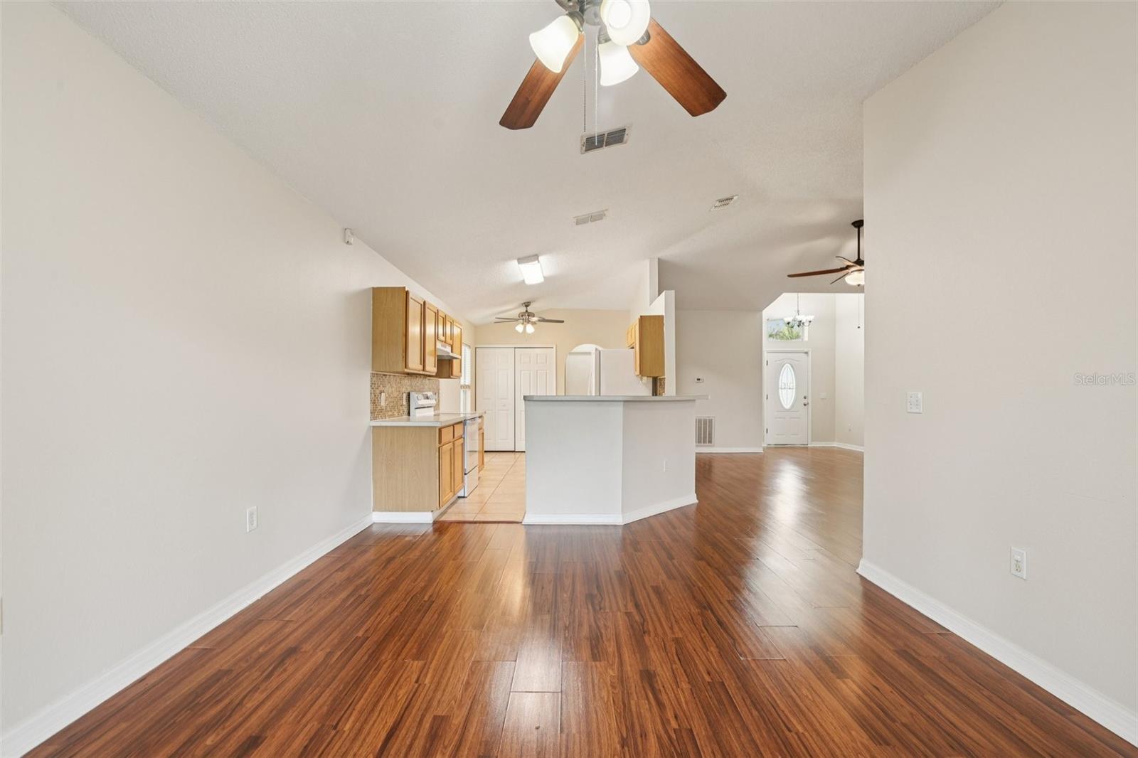 Image 11 of 47 For 3038 Elbib Drive
