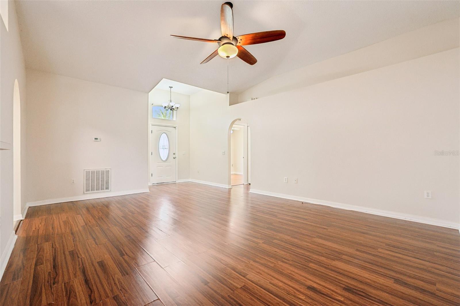 Image 6 of 47 For 3038 Elbib Drive