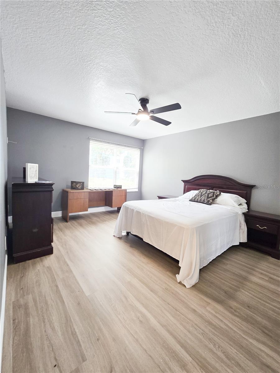 Image 8 of 15 For 2735 Poinciana Boulevard 95