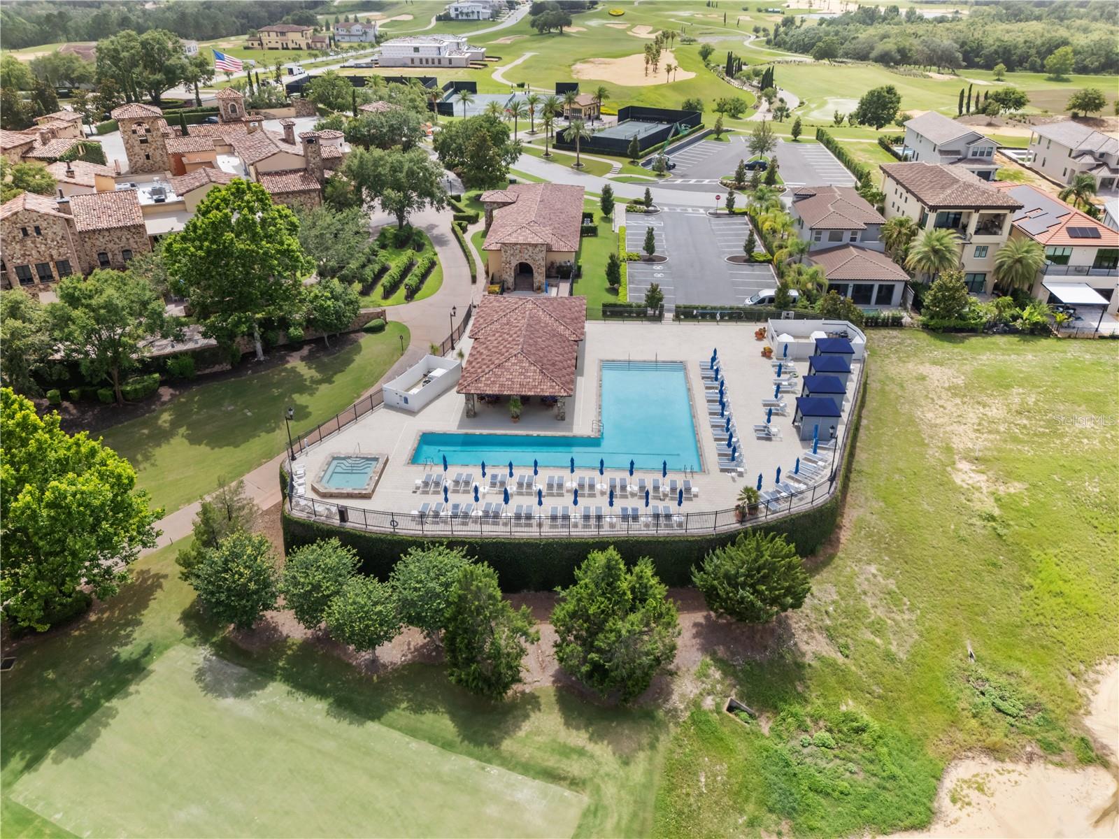 Image 4 of 76 For 16049 Volterra Point