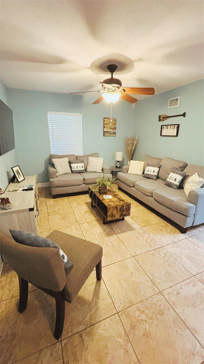Image 3 of 13 For 745 17th Avenue