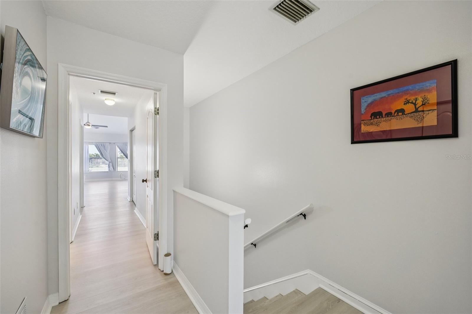 Image 34 of 71 For 1061 Pinellas Bayway S