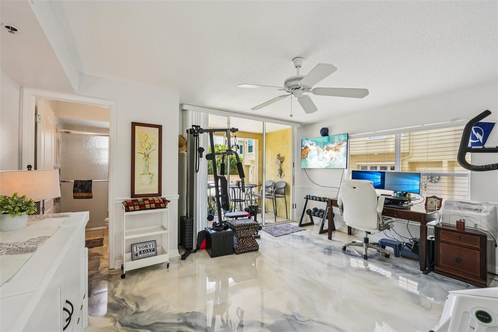 Image 52 of 71 For 1061 Pinellas Bayway S
