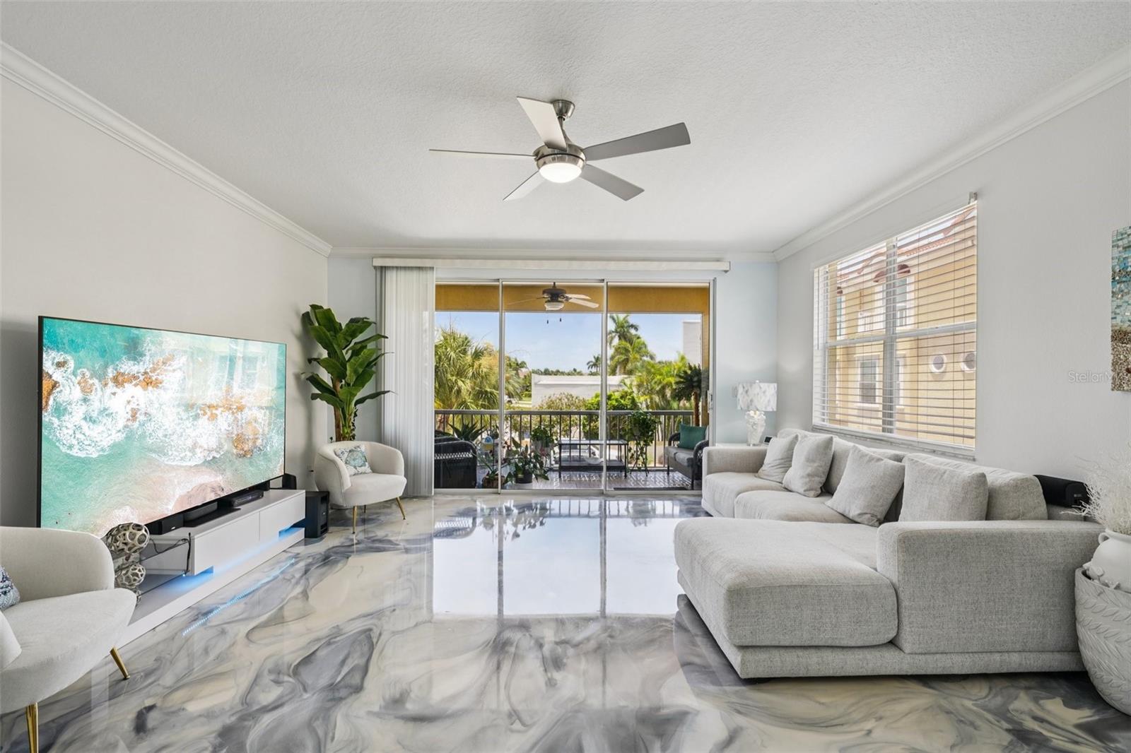 Image 8 of 71 For 1061 Pinellas Bayway S