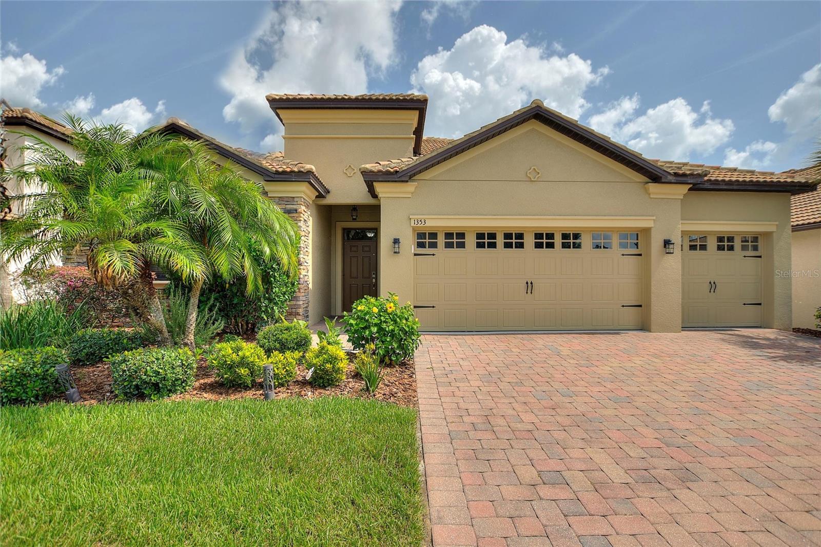 Image 42 of 72 For 1353 Palmetto Dunes St
